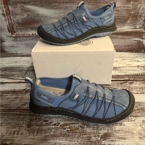 Jambu Women's Blue Athletic Shoes